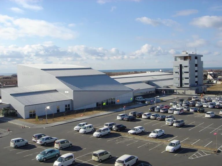 Mukawa Shiki no Yakata (Mukawa Four Seasons Hall) - Image 3