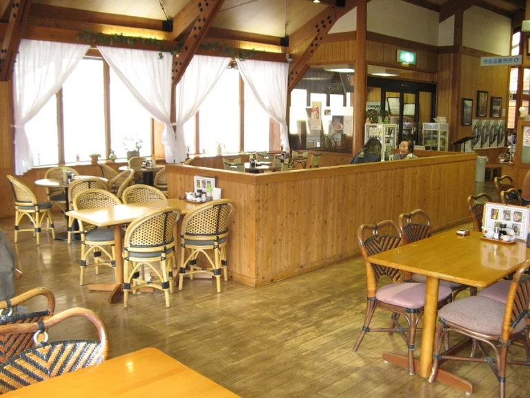 Minami Haga - Image 2