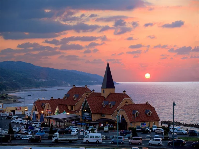 Kirara Taki - Image 3