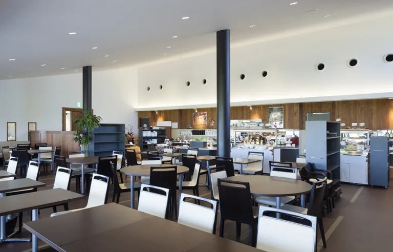 Patio Niigata - Image 3