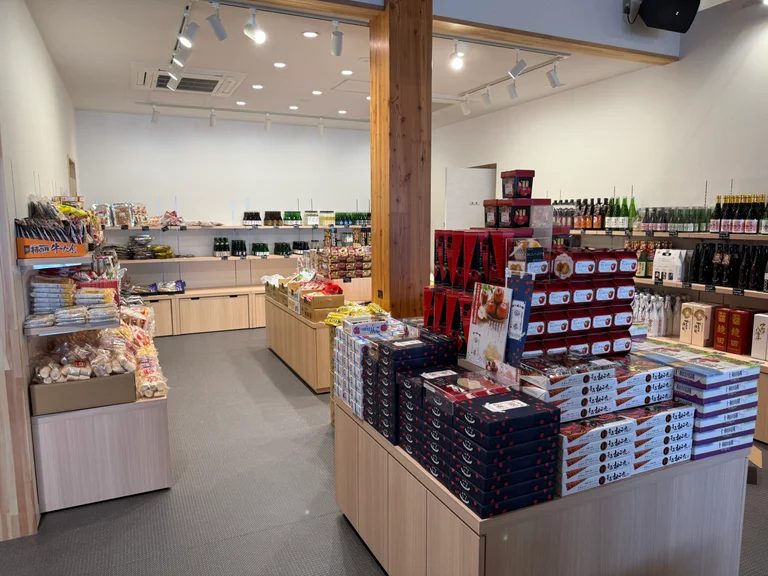 Towada Lake - Image 3