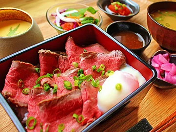 로스티드 비프 완