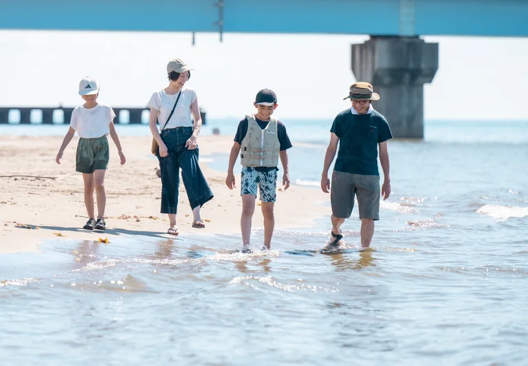 Seafood & Local Cuisine Restaurant
