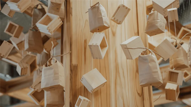 西条非太的酒窖小吃摊