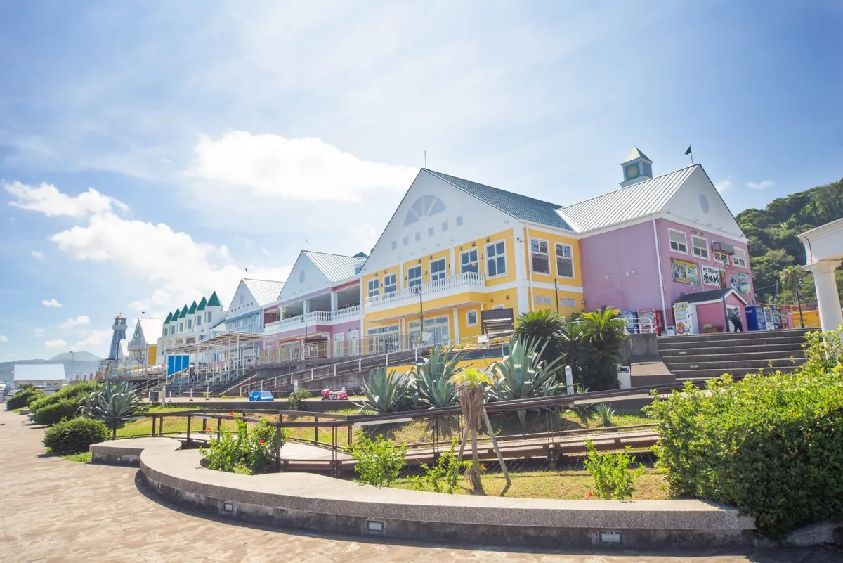 Asahi no Yu Seaside Spa pipes natural hot spring water from 1000 meters underground