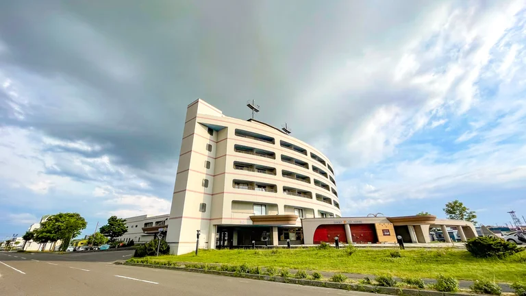 Hot Haboro - Image 2