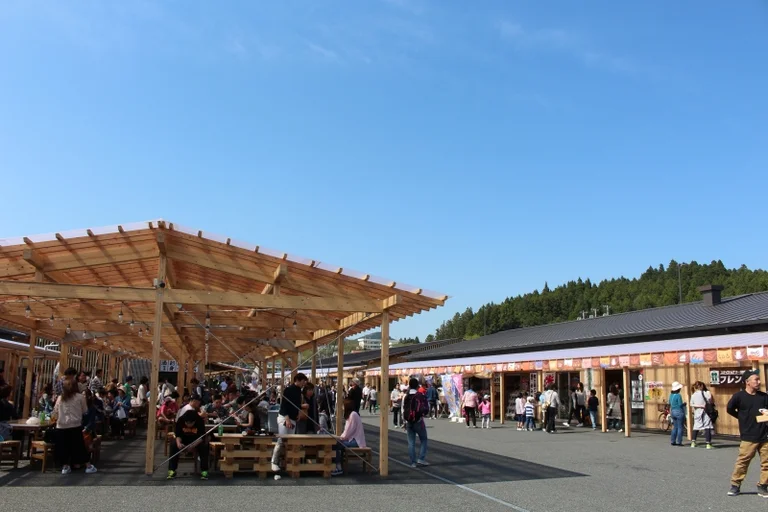 Sansan Minamisanriku - Image 3