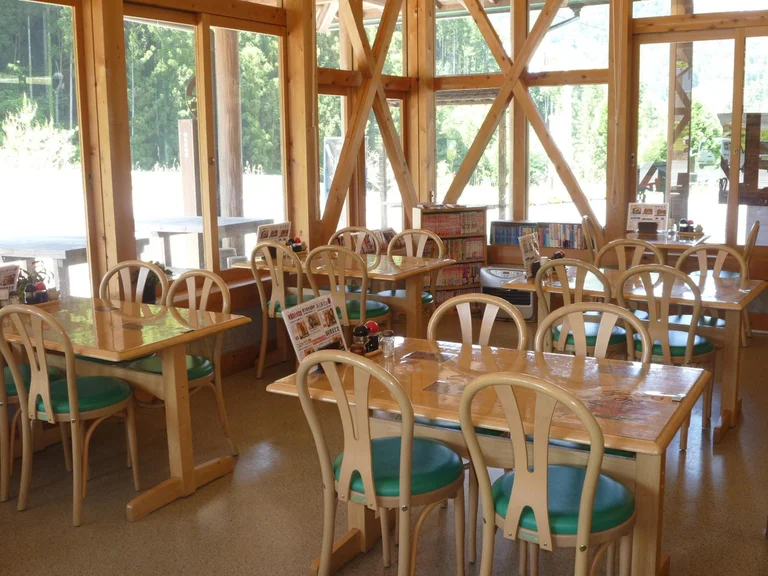 Local Cuisine Dining Corner