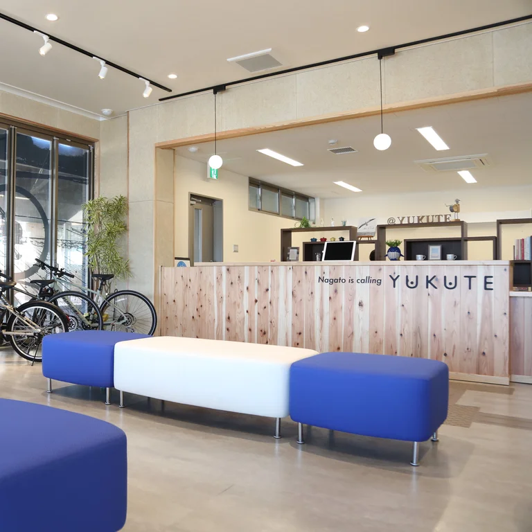 Senzakitchen Dining Hall