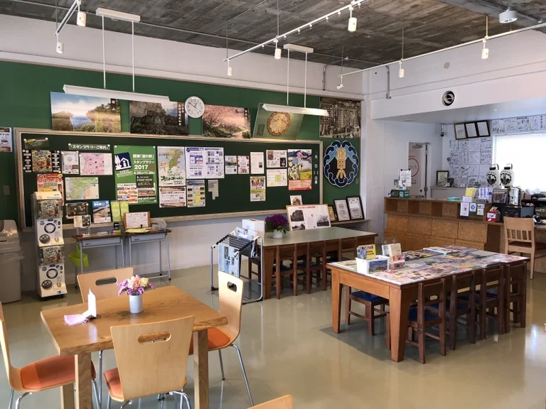 Hota Elementary School - Image 2