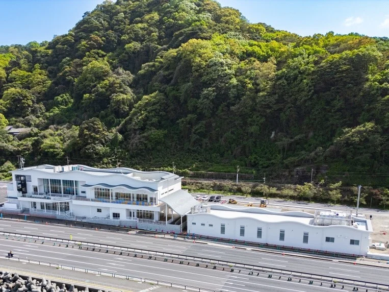 Tanoura-La - Image 3