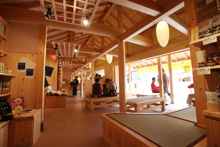 Kumano Hana-no-Iwaya - Image 2