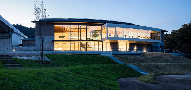 Izu Tsukigase - Image 2