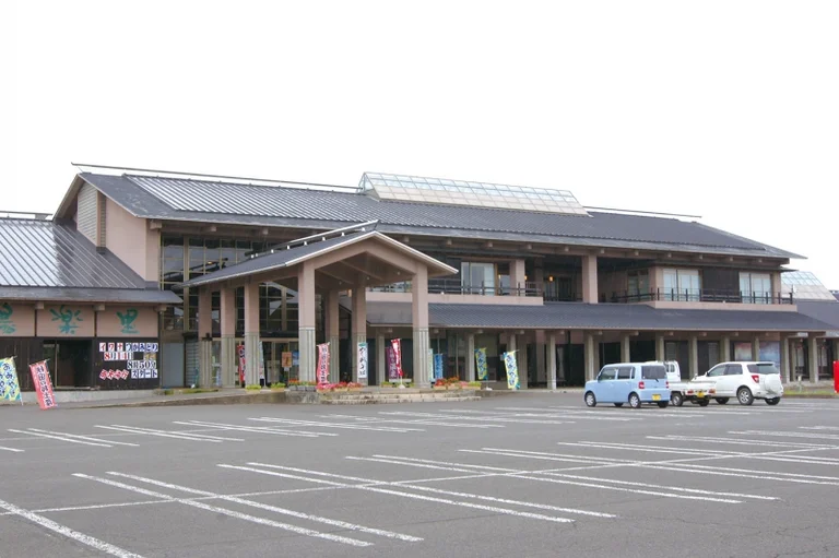 Higashi-Yuri - Image 3