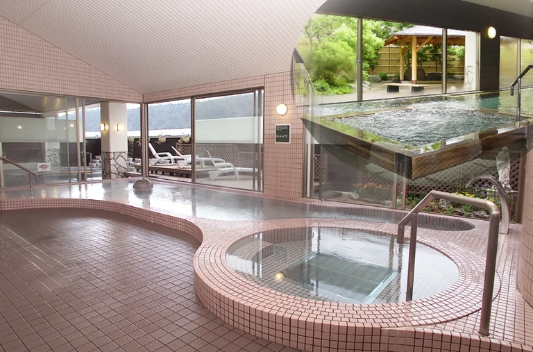 Seaside Takahama - Image 2