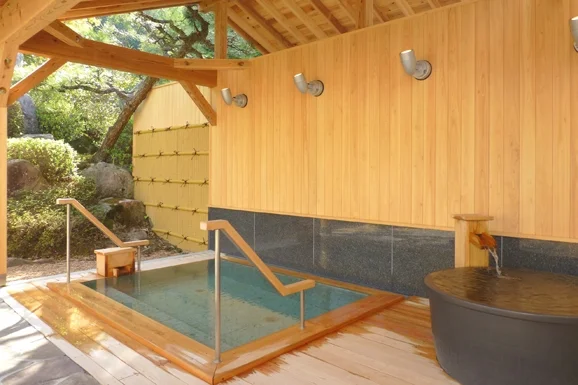 Ganjo-ju Hot Spring - Image 3