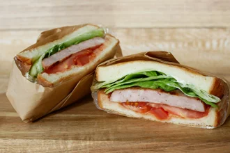 ふかがわポークのSLTサンド