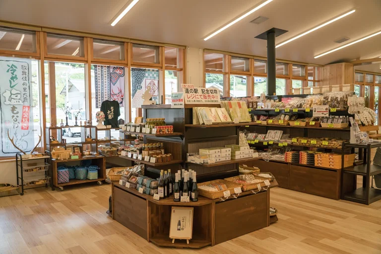 Kabuki Village Oshika - Image 3