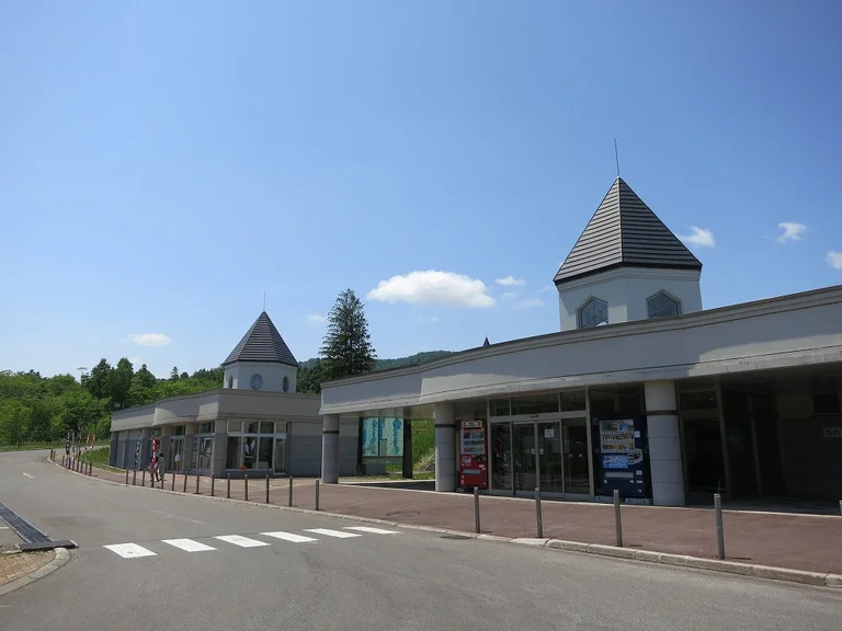 Mori to Mizuumi no Sato Horokanai (Forest and Lake Village Horokanai) - Image 2