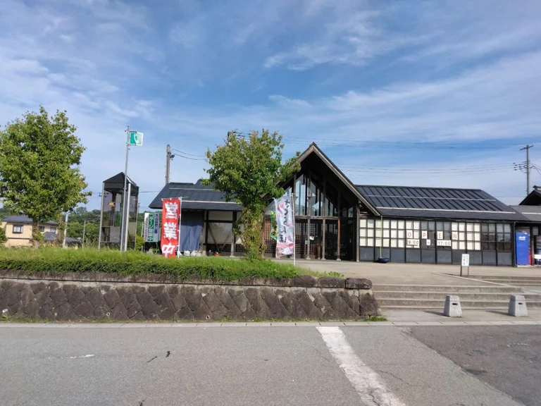 大江在地農產市集